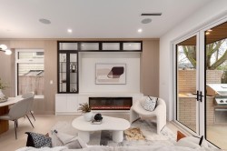 2-2976 13th Avenue W Vancouver, BC V6K 2T9