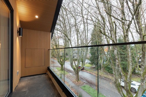 2-2976 13Th Avenue W, Vancouver, BC 