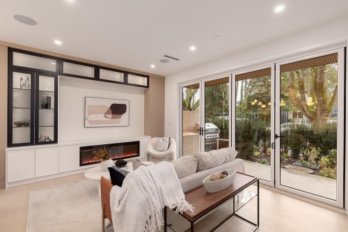 2-2976 13Th Avenue W, Vancouver, BC 