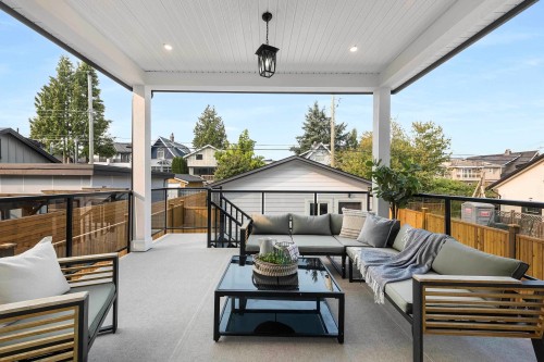 2743 Mcgill Street, Vancouver, BC 