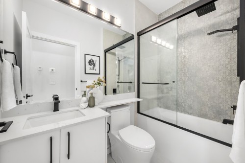 2743 Mcgill Street, Vancouver, BC 