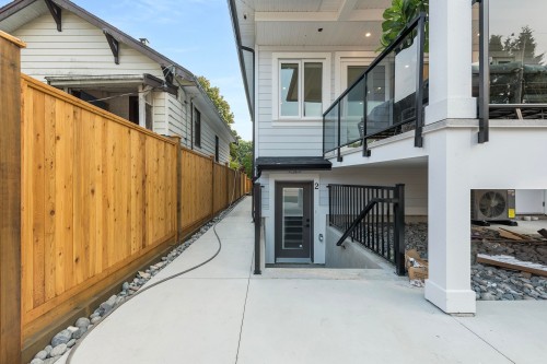 2743 Mcgill Street, Vancouver, BC 
