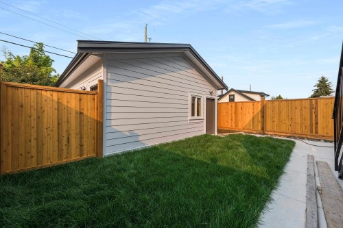 2743 Mcgill Street, Vancouver, BC 