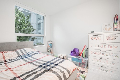 516-5508 Hollybridge Way, Richmond, BC 