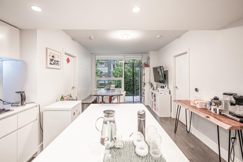 516-5508 Hollybridge Way, Richmond, BC 