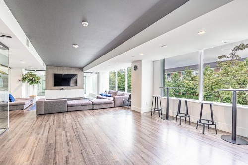 516-5508 Hollybridge Way, Richmond, BC 