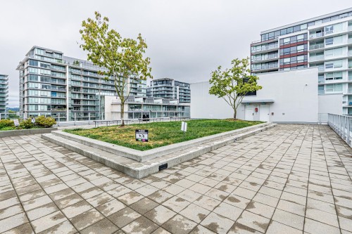 516-5508 Hollybridge Way, Richmond, BC 