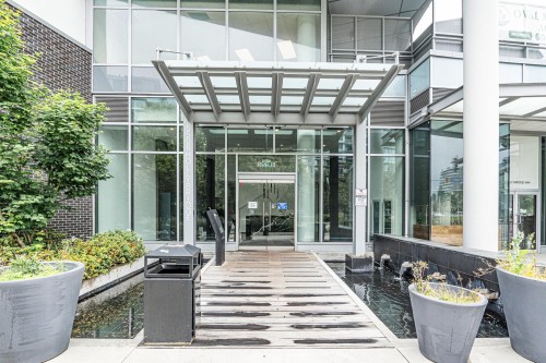 516-5508 Hollybridge Way, Richmond, BC 