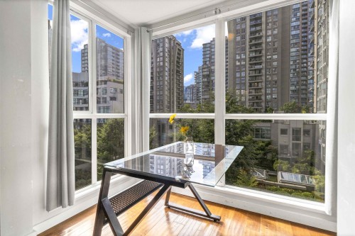 710-939 Homer Street, Vancouver, BC 