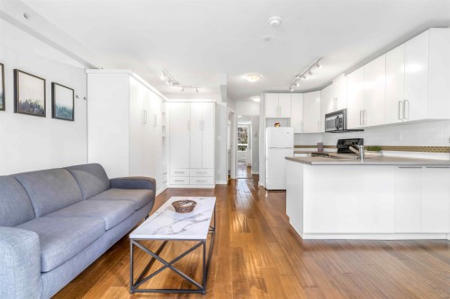 710-939 Homer Street, Vancouver, BC 