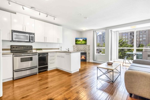 710-939 Homer Street, Vancouver, BC 