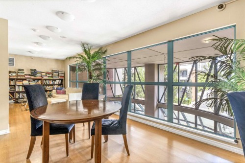 710-939 Homer Street, Vancouver, BC 