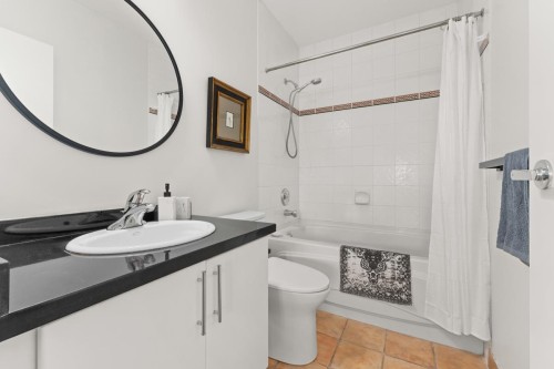 404-1688 Cypress Street, Vancouver, BC 