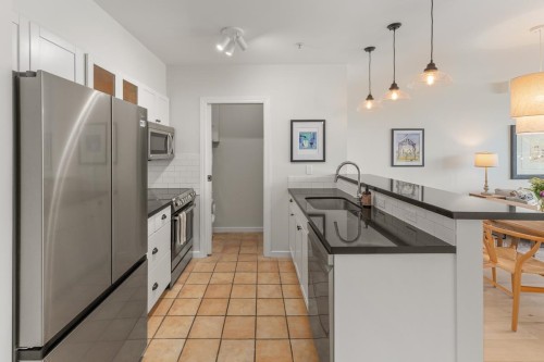 404-1688 Cypress Street, Vancouver, BC 