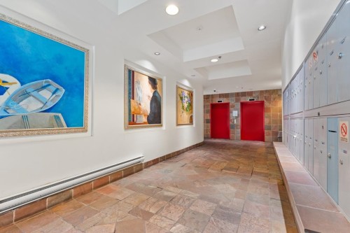 404-1688 Cypress Street, Vancouver, BC 