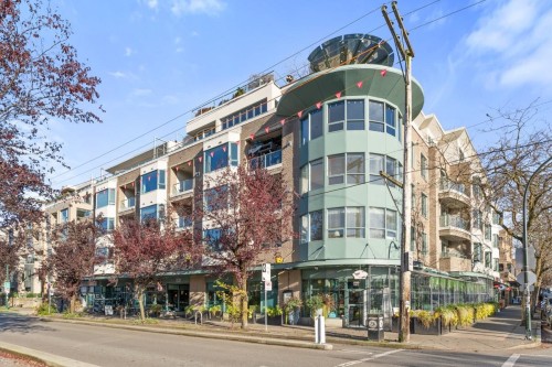 404-1688 Cypress Street, Vancouver, BC 