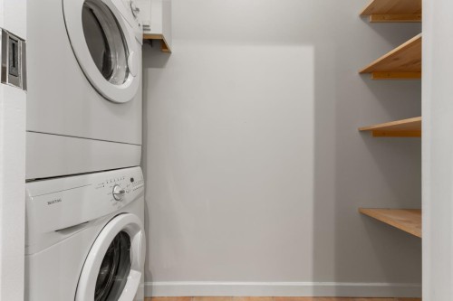 404-1688 Cypress Street, Vancouver, BC 