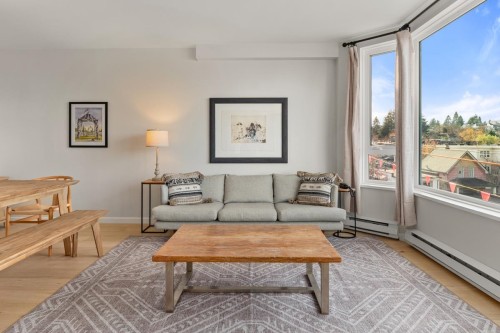 404-1688 Cypress Street, Vancouver, BC 