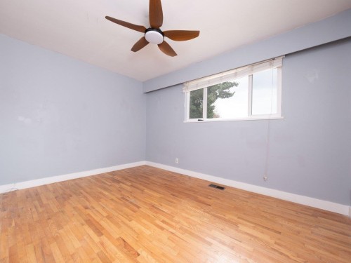 5247 10A Avenue, Delta, BC 