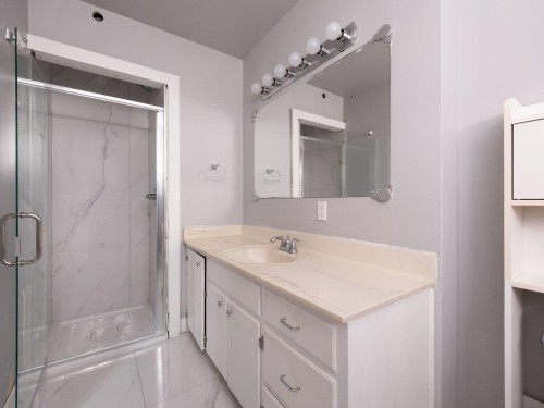 5247 10A Avenue, Delta, BC 