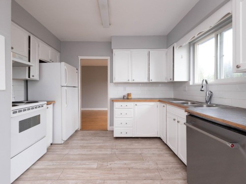 5247 10A Avenue, Delta, BC 