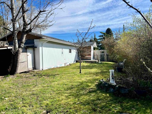 747 Cascade Crescent, Gibsons, BC 