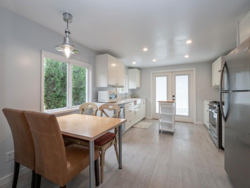 747 Cascade Crescent, Gibsons, BC 