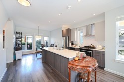 10-8377 Jones Road  Richmond, BC V6Y 1L5