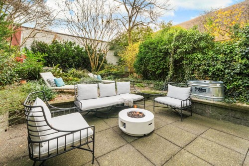 302-1438 7Th Avenue W, Vancouver, BC 