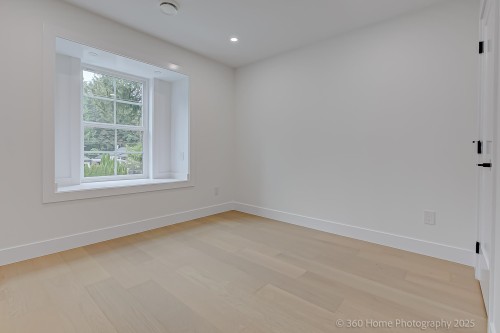 3252 Allan Road, North Vancouver, BC 