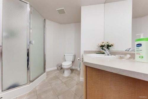 805-6088 Willingdon Avenue, Burnaby, BC 