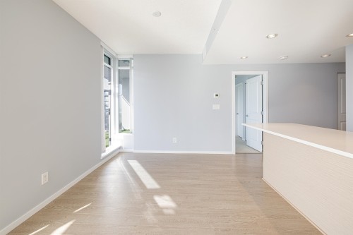 35F-6700 Dunblane Street, Burnaby, BC 