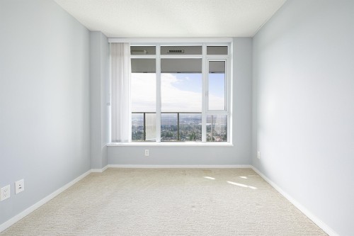 35F-6700 Dunblane Street, Burnaby, BC 