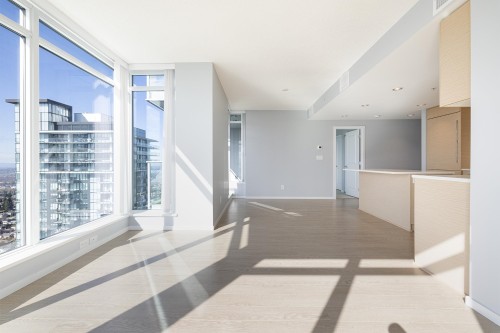 35F-6700 Dunblane Street, Burnaby, BC 