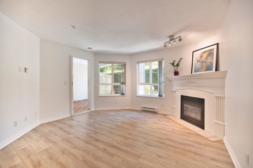 129-5500 Andrews Road, Richmond, BC 