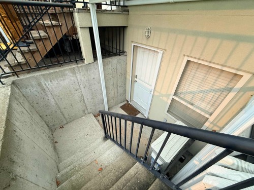 888 61St Avenue W, Vancouver, BC 