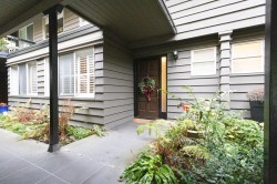 904-235 Keith Road  West Vancouver, BC V7L 1L5