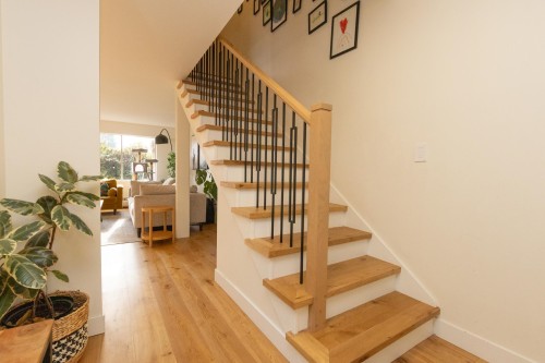 904-235 Keith Road, West Vancouver, BC 