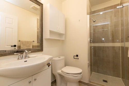 904-235 Keith Road, West Vancouver, BC 