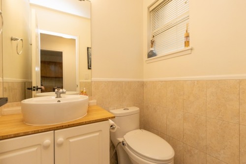 904-235 Keith Road, West Vancouver, BC 