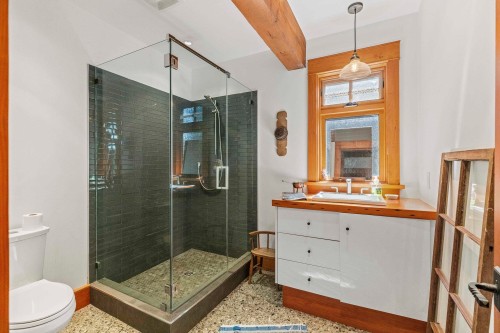 329 Esplanade Road, Keats Island, BC 