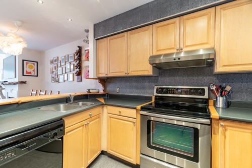 13-2151 Banbury Road, North Vancouver, BC 