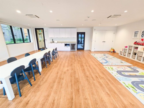 224-3131 Murray Street, Port Moody, BC 