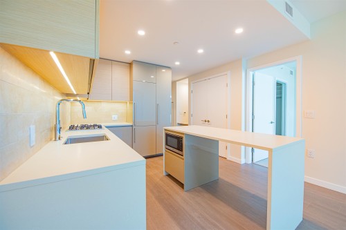 1204-2186 Gilmore Avenue, Burnaby, BC 