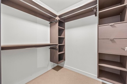 758-38 Smithe Street, Vancouver, BC 