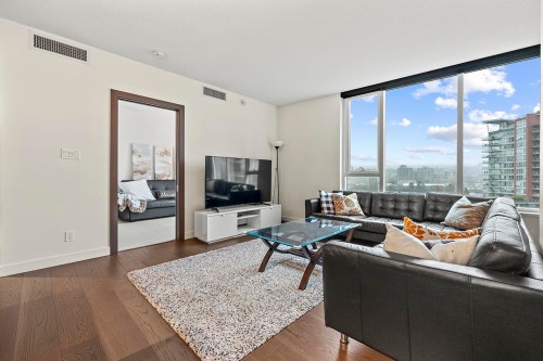 758-38 Smithe Street, Vancouver, BC 