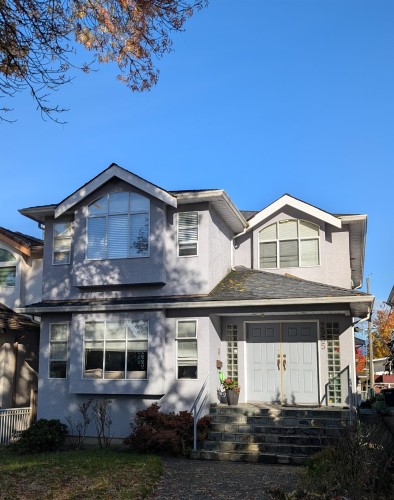 2935 17Th Avenue E, Vancouver, BC 