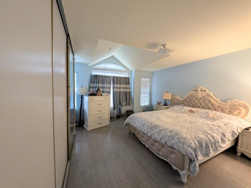 2935 17Th Avenue E, Vancouver, BC 