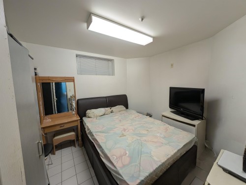 2935 17Th Avenue E, Vancouver, BC 