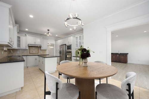 6806 Dunnedin Street, Burnaby, BC 